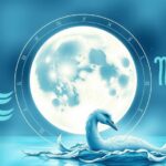 Ilustrasi bulan purnama dengan simbol zodiak berair, menandakan perubahan komunikasi dan emosional dalam astrologi.